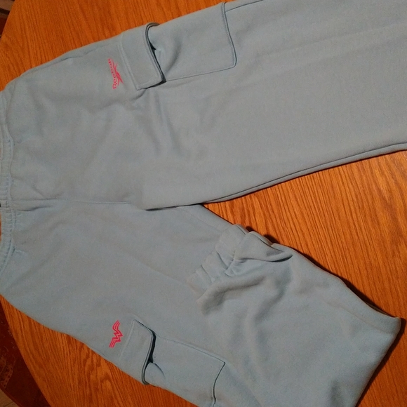 Reebok Joggers - Picture 1 of 5